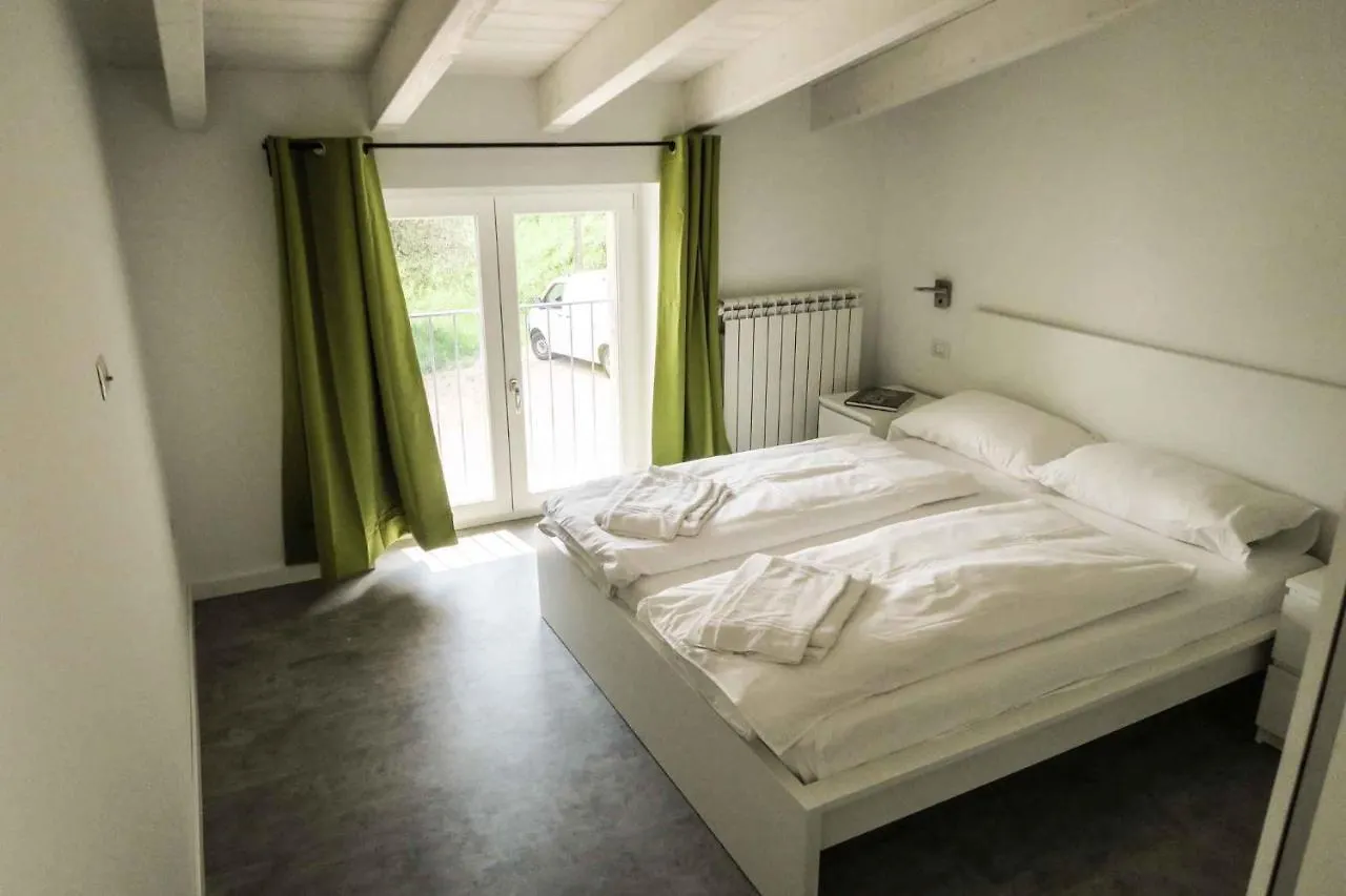 Apartments In Tremosine Sul Garda 34645