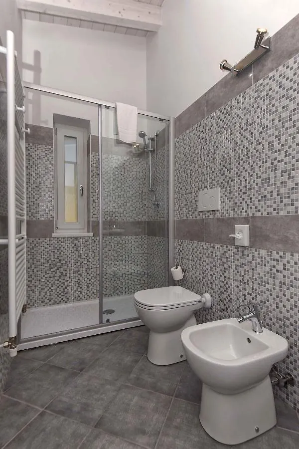 Apartments In Tremosine Sul Garda 34645 Italy