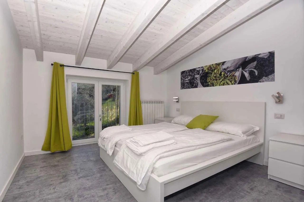 Apartments In Tremosine Sul Garda 34645