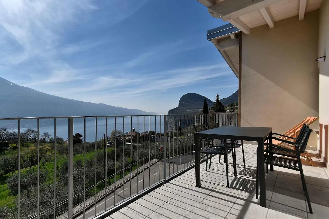 Apartments In Tremosine Sul Garda 34645 Italy