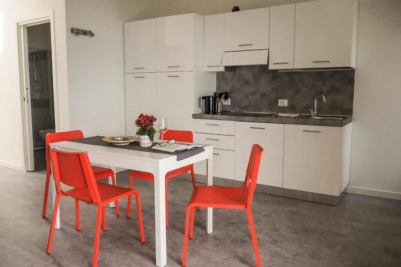 Apartments In Tremosine Sul Garda 34645